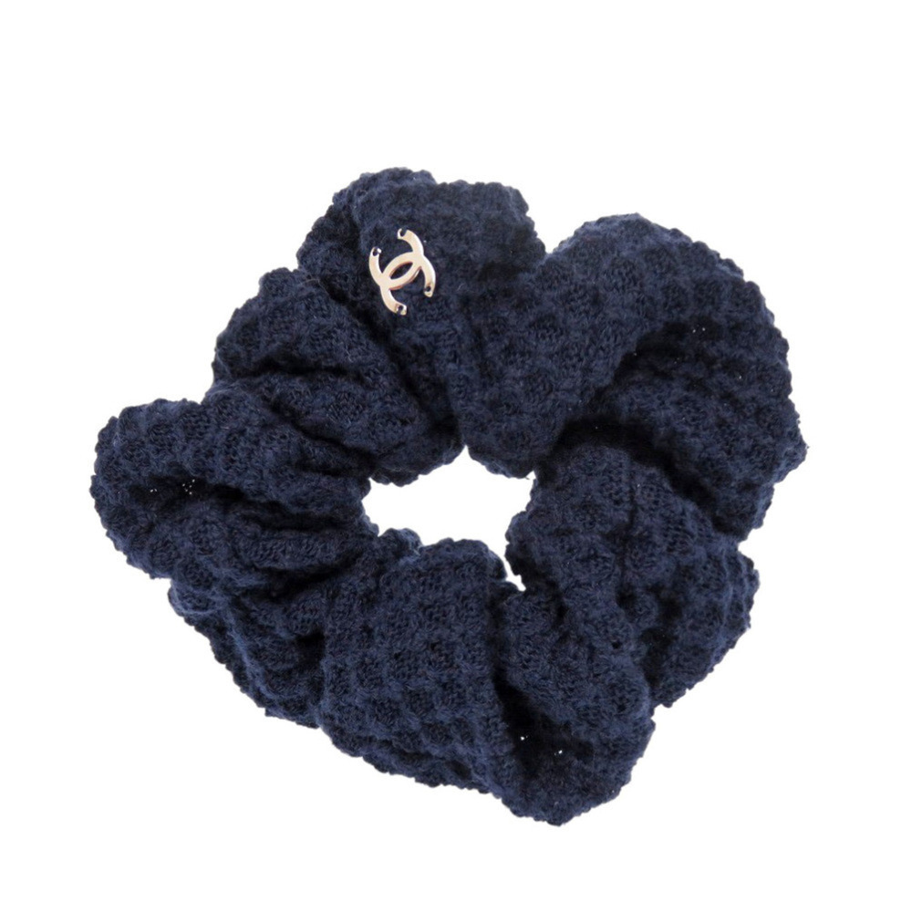 CHANEL Blue Pouch - Picture 5 of 9
